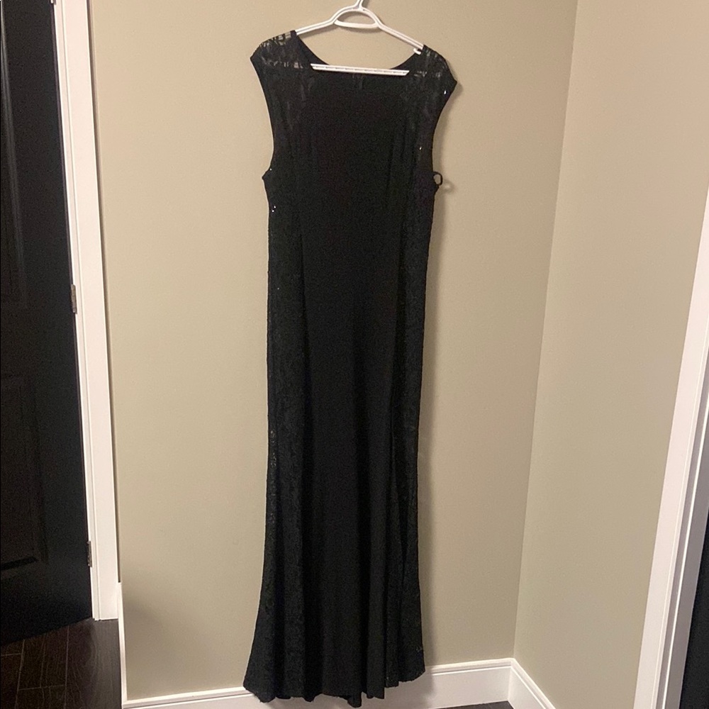 Black Sleeveless Maxi Gown with Square Neckline